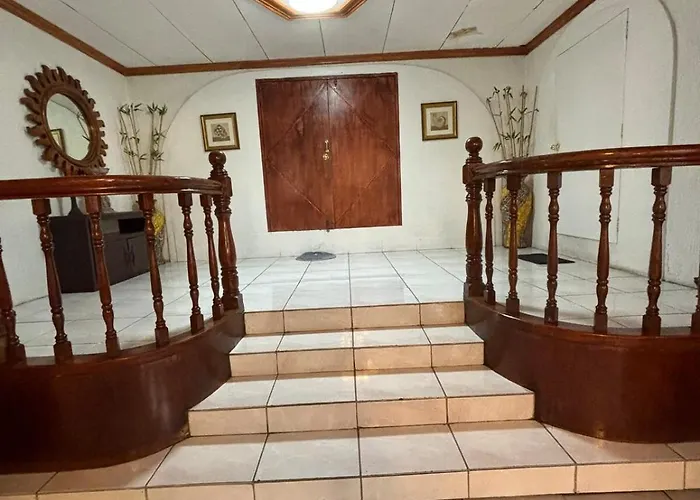 Big Beautiful House In Pasig * Manila