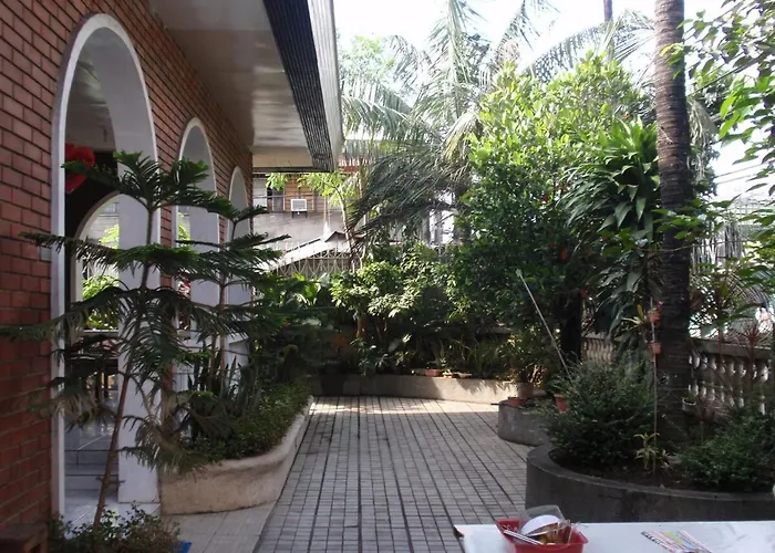 Holiday home Big Beautiful House In Pasig
